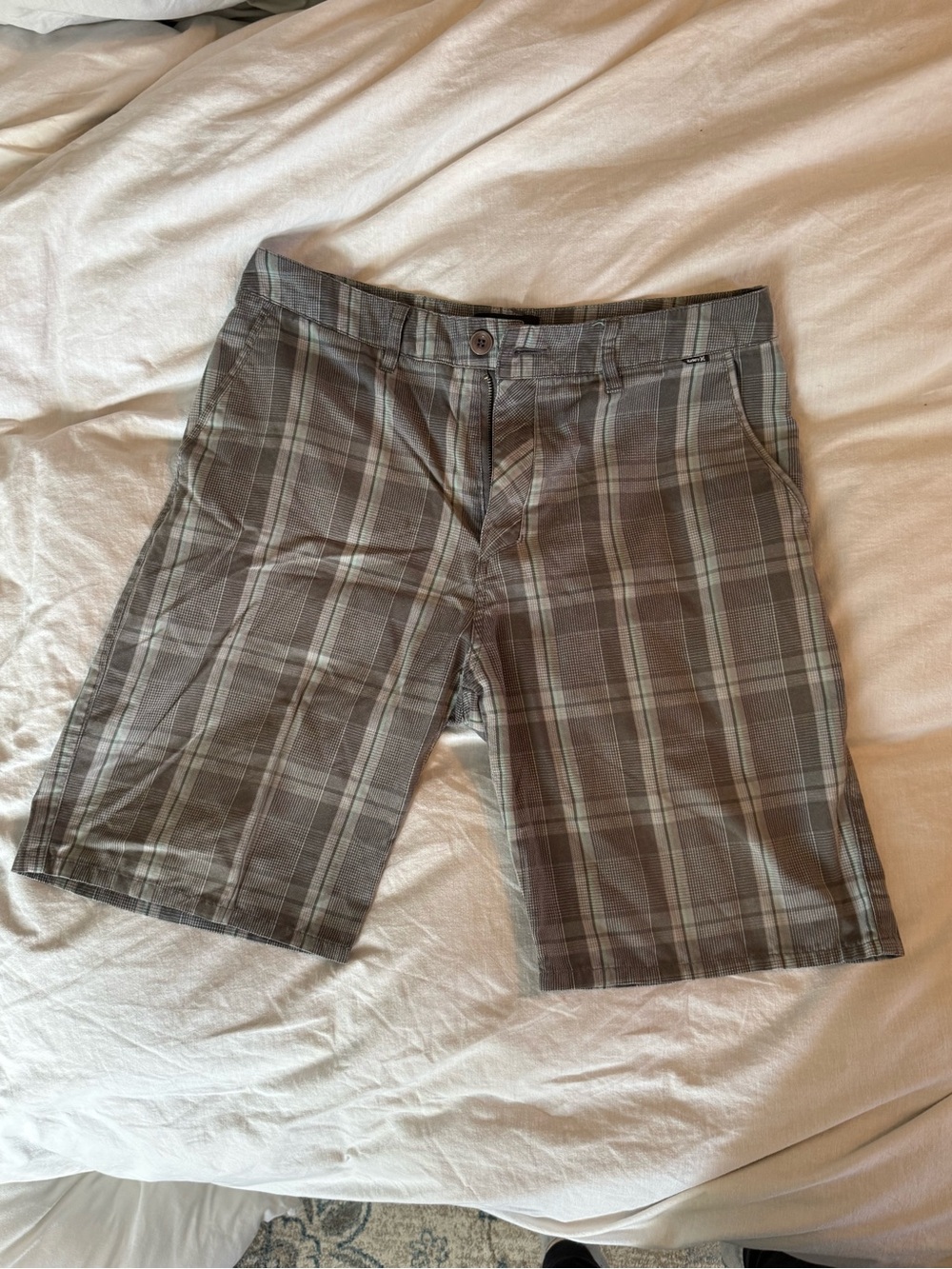 Hurley Men's Gray Plaid Casual Shorts